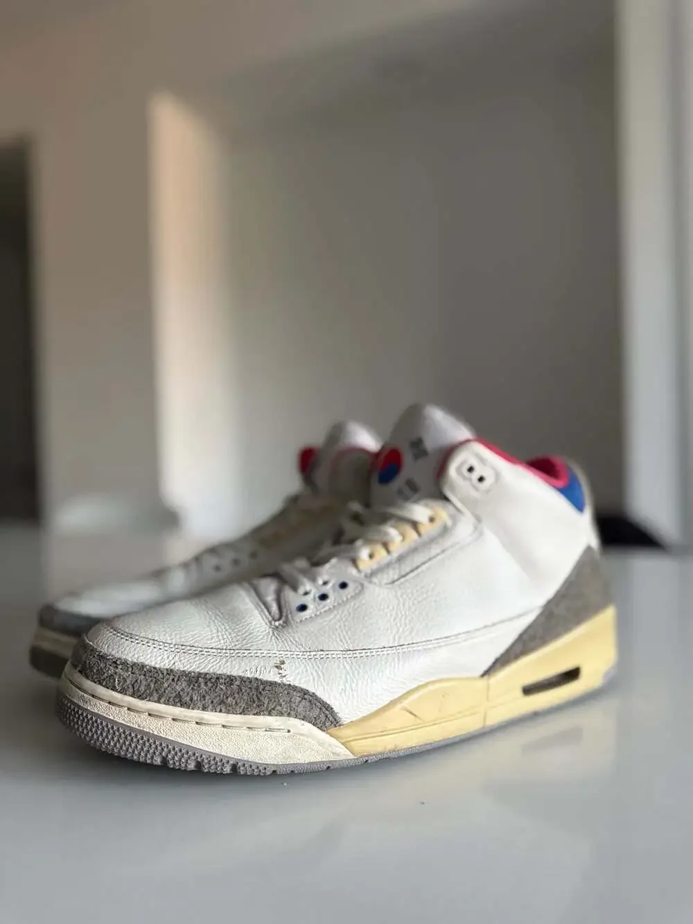 Air Jordan 3 Retro Seoul 2.0 Sneakers White/Gym Red-Blue-Grey
